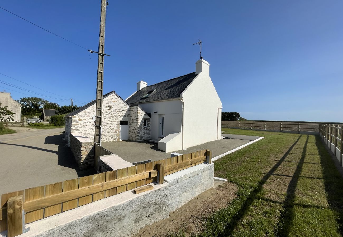 Maison à Plourin -  TY GWECHALL - Charmante maison rénovée entre terre et mer