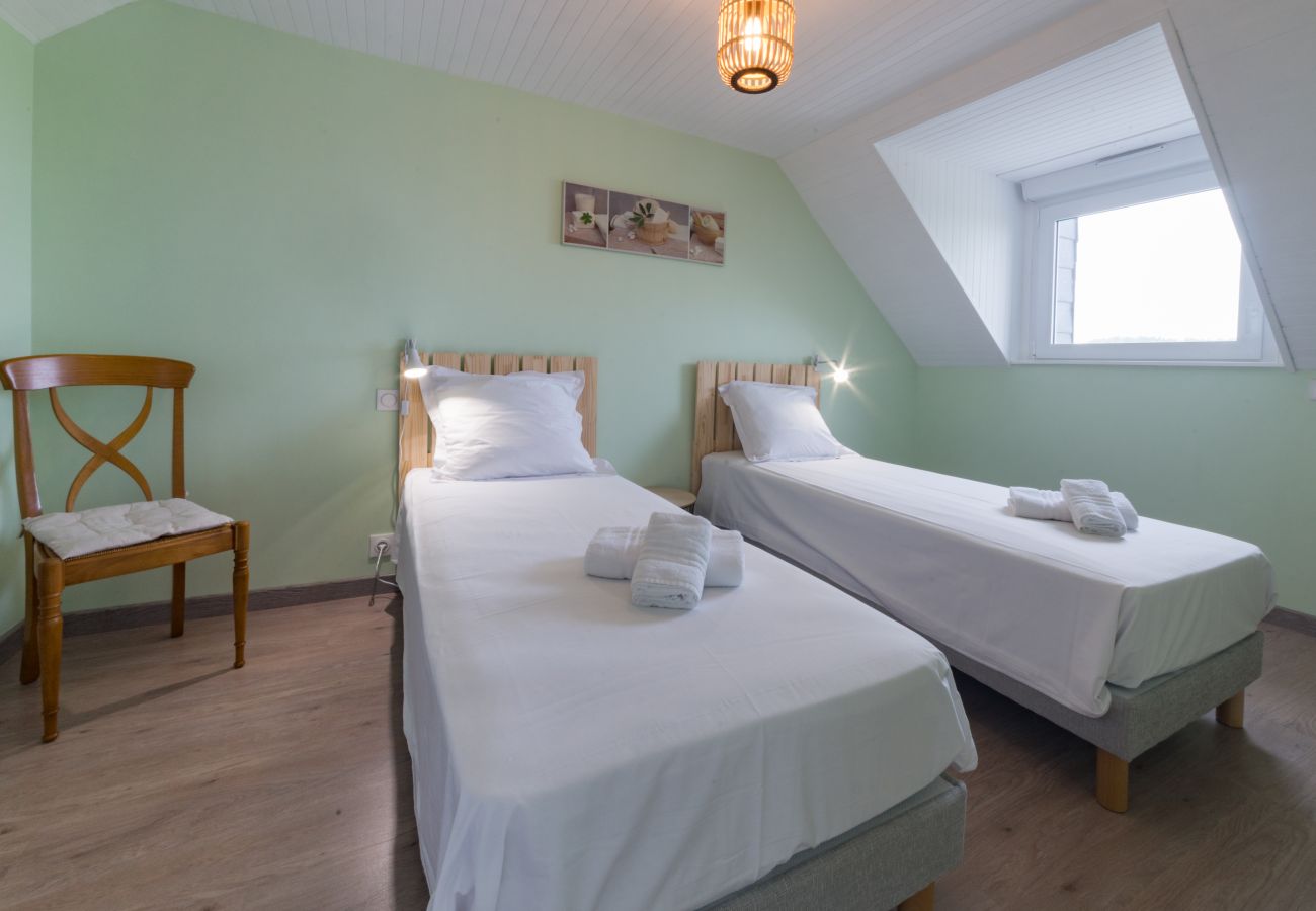 Maison à Plourin -  TY GWECHALL - Charmante maison rénovée entre terre et mer