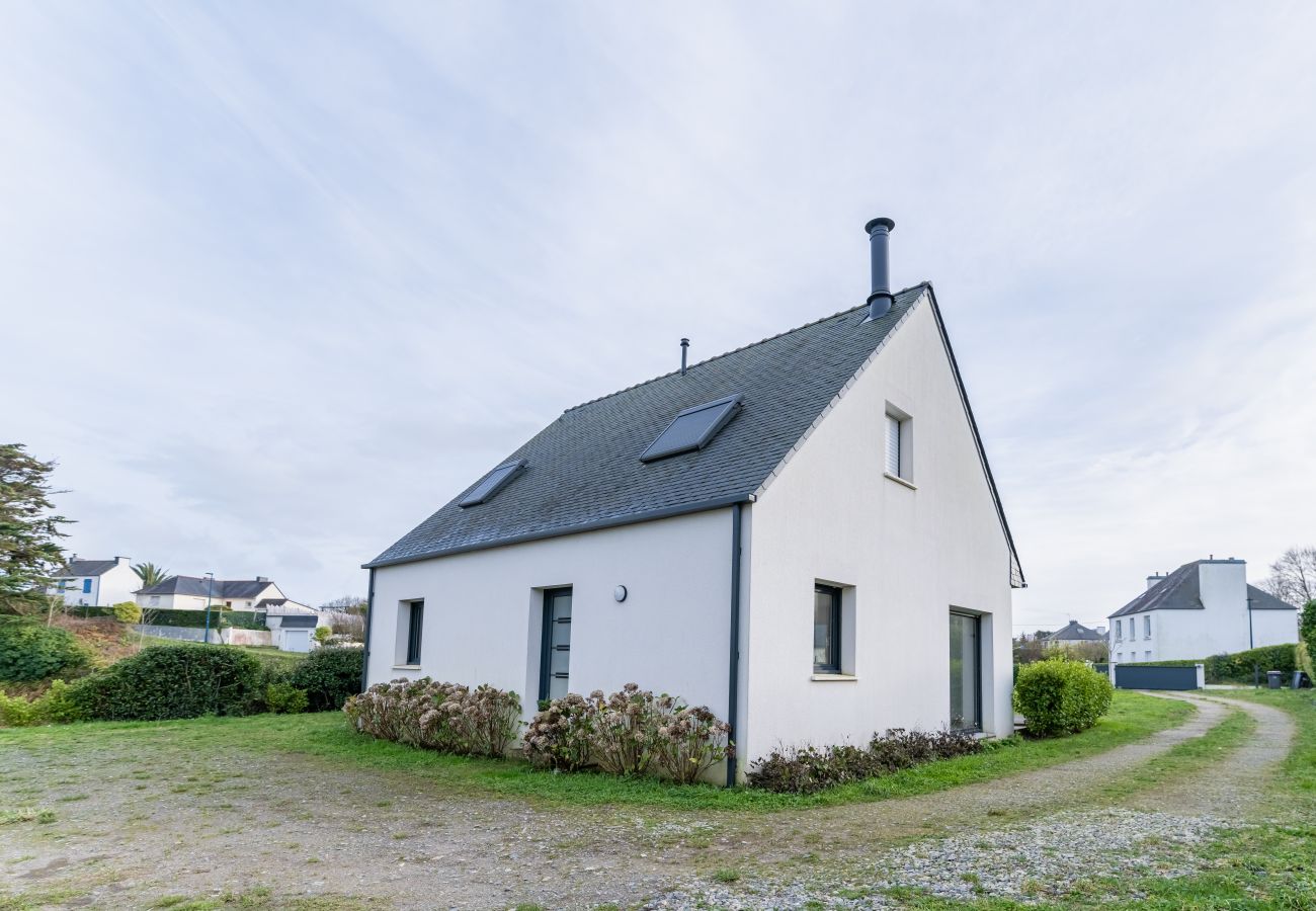 Maison à Saint-Pabu - TY KREIZH - Maison neuve avec piscine proche mer