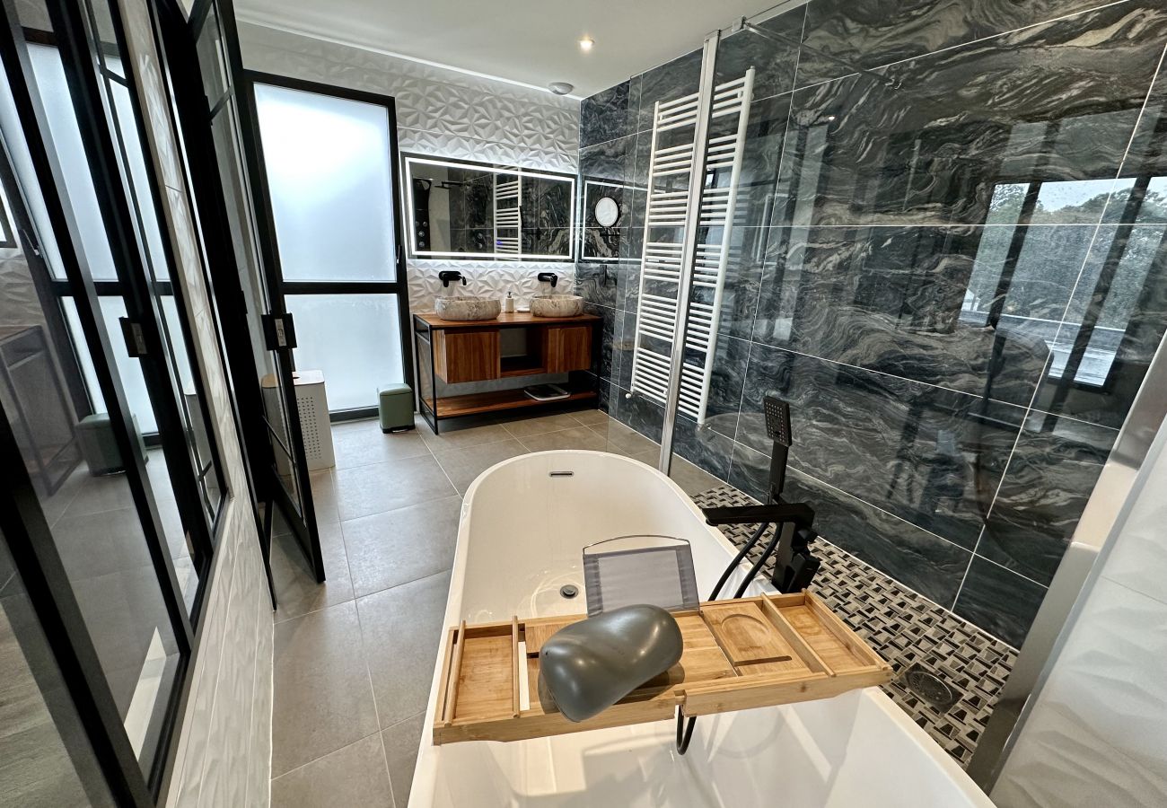 Villa à Lanildut - NEW - Magnifique villa de luxe avec piscine