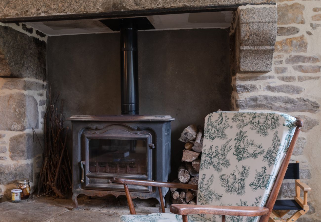 Maison à Lampaul-Ploudalmézeau - KERDIBIS - Charmante maison bretonne proche mer