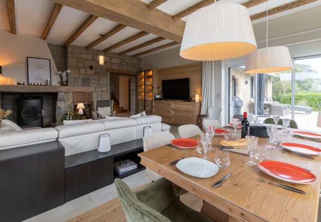 Maison à Lanildut - KER LAN - Maison de caractère avec SPA et vue mer Maison à Lanildut - KER LAN - Maison de caractère avec SPA et vue mer