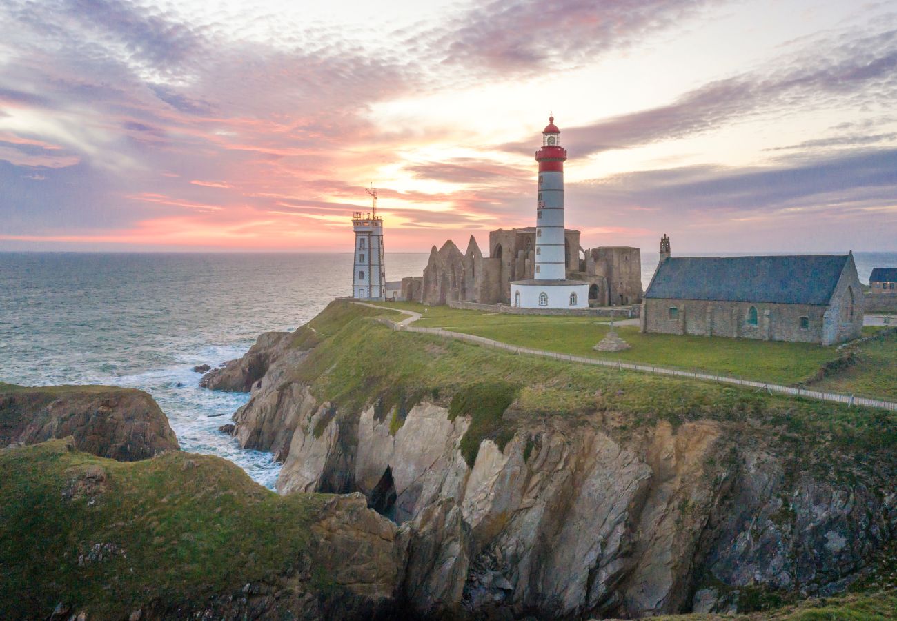 Maison à Ploudalmézeau - TY CARN - Belle maison bretonne à 100m de la mer