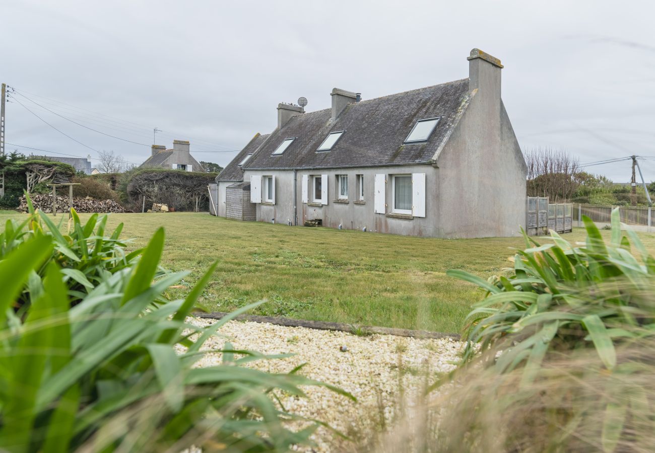 Maison à Ploudalmézeau - TY CARN - Belle maison bretonne à 100m de la mer