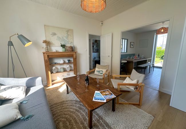 Maison à Ploudalmézeau - KER AVEL - Maison familiale rénovée proche plage Maison à Ploudalmézeau - KER AVEL - Maison familiale rénovée proche plage
