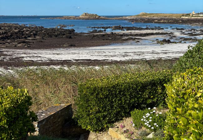 Maison à Ploudalmézeau - TY SUNSET - Vue Mer à 180° & accès Plage direct Maison à Ploudalmézeau - TY SUNSET - Vue Mer à 180° & accès Plage direct