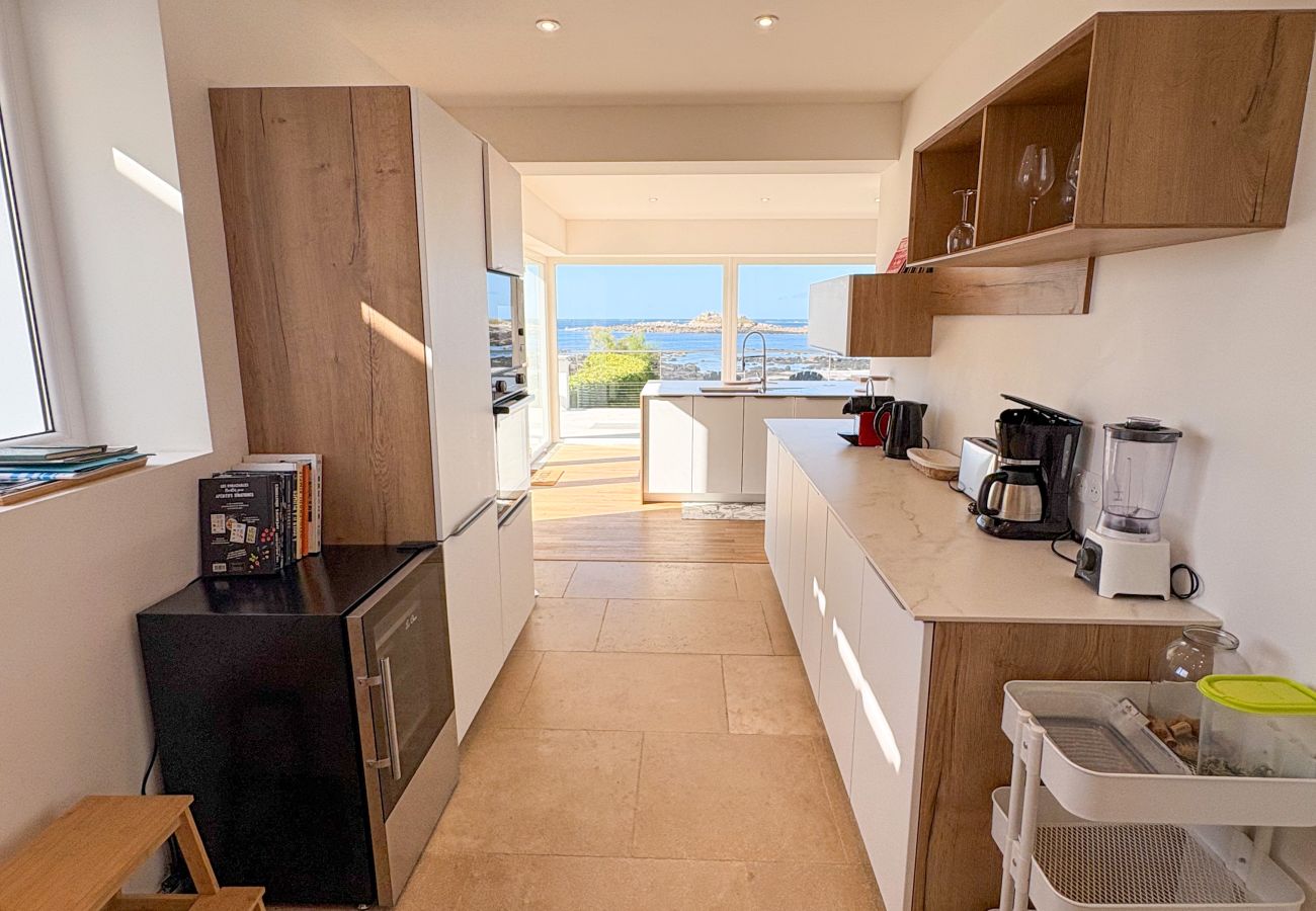 Maison à Ploudalmézeau - TY SUNSET - Vue Mer à 180° & accès Plage direct