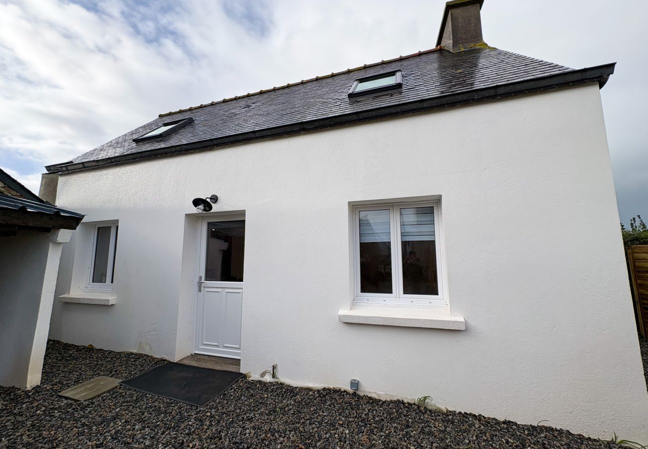 Maison à Landunvez - NOUVEAU - petit cocon pour 4 à deux pas de la mer